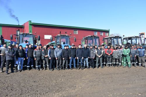 В Кайбицком районе проверили готовность техники к весенне-полевым работам