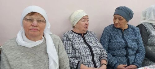 Шәхси эшмәкәр СВОдагыларның әниләре һәм хатыннары өчен ифтар ашы үткәрде