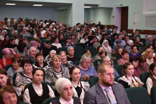 В преддверии женского праздника в Кайбицах состоялся большой концерт