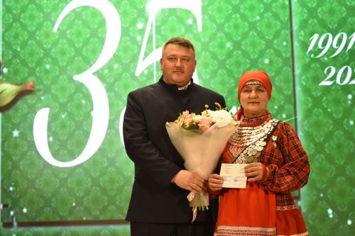 На торжестве по случаю 35-летия образования Кайбицкого района чествовали кайбичан, удостоившихся государственных наград