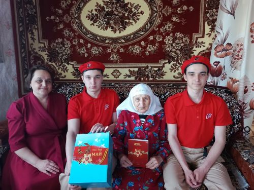 В Кайбицком районе поздравили тружеников тыла и вдов ветеранов