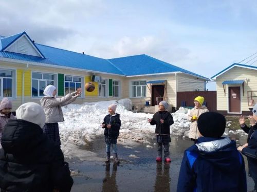 В Кушманской школе возрождают традиции дворовых игр!