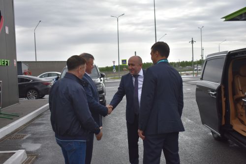 Председатель Кабмина Чувашской Республики посетил автозаправку на дороге М-12 в Кайбицком районе