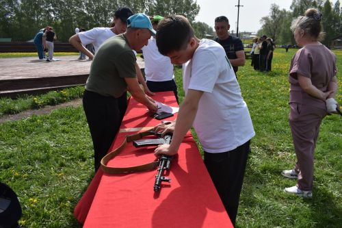В Кайбицком парке отдыха состоялась «Семейная Зарница»