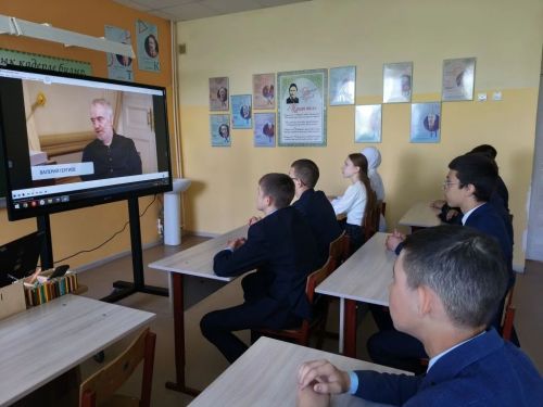 В Кушманской школе прошло итоговое занятие цикла «Разговоры о важном» за учебный год.