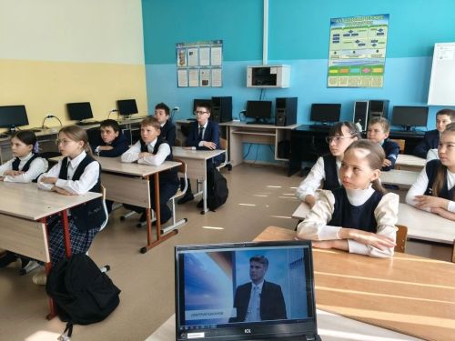 В Кушманской школе прошло итоговое занятие цикла «Разговоры о важном» за учебный год.