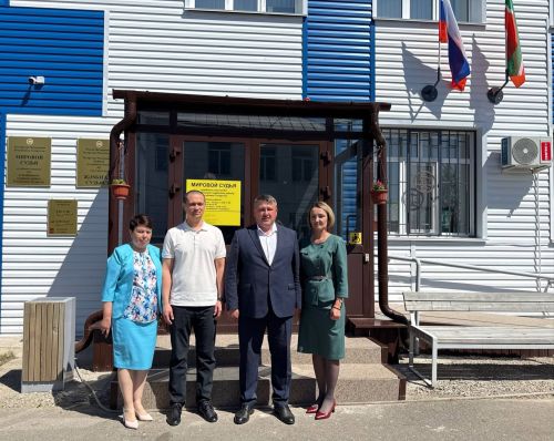 Кайбицкий район с рабочим визитом посетил Министр юстиции Татарстана Рустем Загидуллин