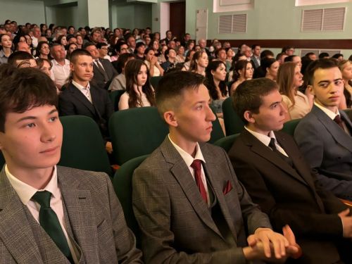 В Кайбицком районе состоялся единый выпускной