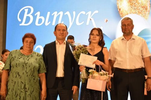 В Кайбицком районе состоялся единый выпускной