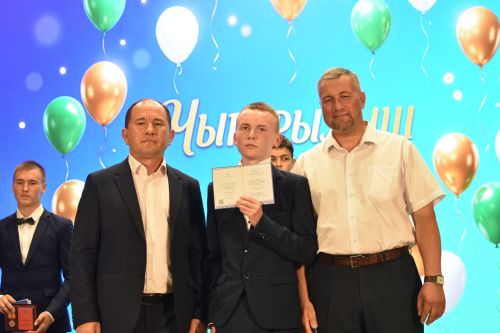 В Кайбицком районе состоялся единый выпускной