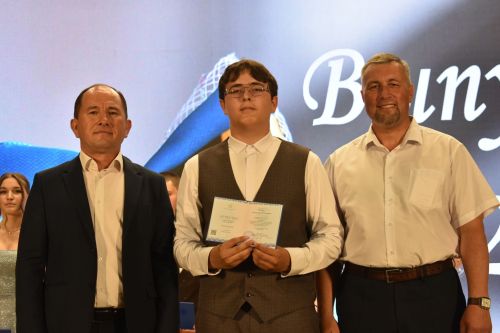 В Кайбицком районе состоялся единый выпускной