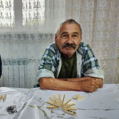 Творчество, объединяющее сердца: в Кайбицком доме-интернате прошёл мастер-класс по рукоделию