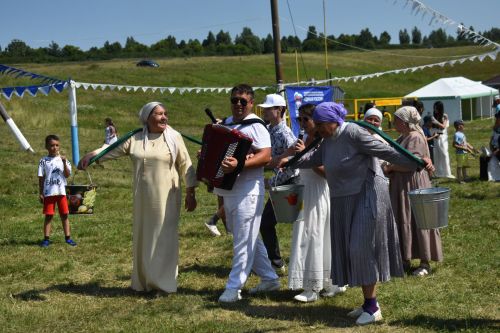 Кайбычлылар Чувашиянең Урмай авылында узган Сабантуйда гөрләтеп кайтты