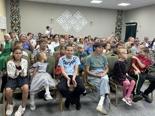 В Корноуховском доме культуры состоялся фестиваль семей «Сила семьи — в детях»