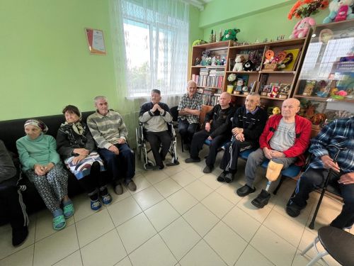 Безопасность на дороге — залог спокойствия: в Кайбицком доме-интернате повторили ПДД