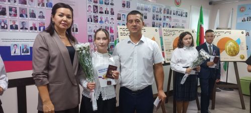 В преддверии Дня Государственного флага РФ в музее Кайбицкого края