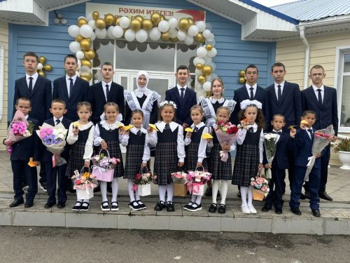 Кошман мәктәбендә кыңгырау чыңы яңа уку елына юл ачты