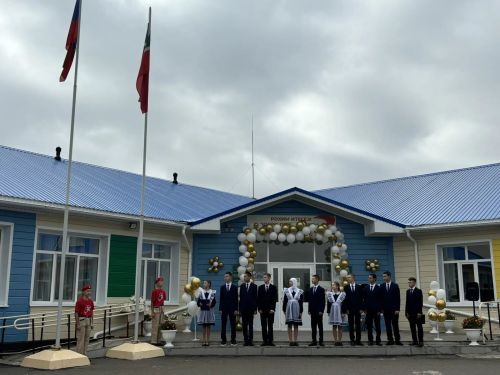 Кошман мәктәбендә кыңгырау чыңы яңа уку елына юл ачты