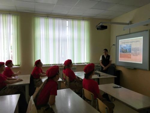 Урок Мужества в Кушманской школе: о подвиге Новороссийска