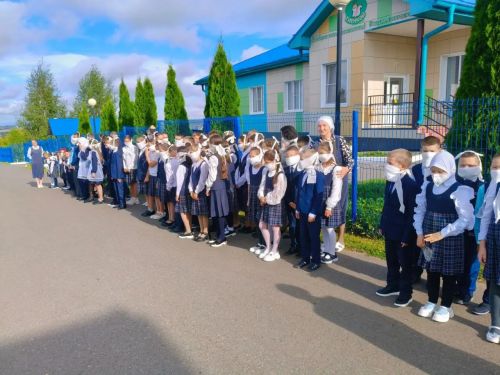 Безопасность превыше всего: в Кушманской школе прошла учебная пожарная эвакуация