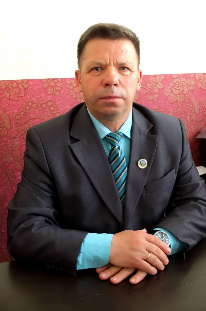 Директор Федоровской школы посвятил образованию 30 лет жизни