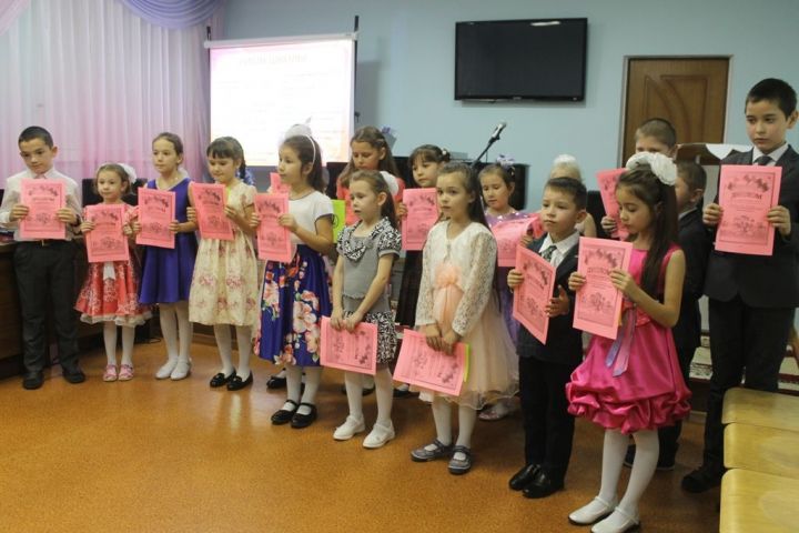 В детской школе искусств состоялся праздник посвящения в музыканты
