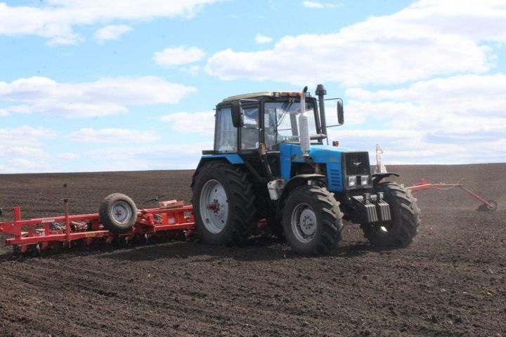 Земледельцы Кайбицкого района  приступили к весенним полевым работам