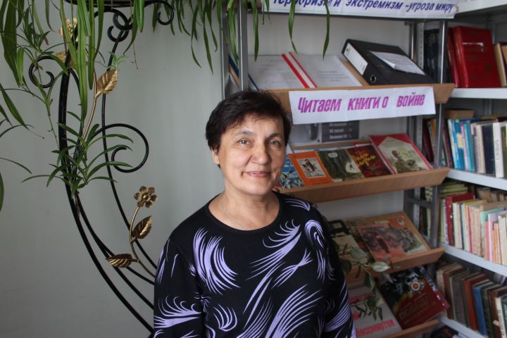 Библиотекарь из Малых Мемей  предана родной земле и любимой работе
