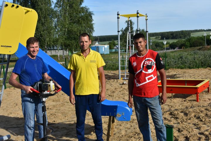 В селе Ульнково появится детская площадка