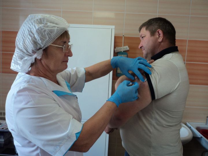 Кайбыч районы үзәк сырхауханәсенә гриппка каршы вакцинаның беренче партиясе кайтты