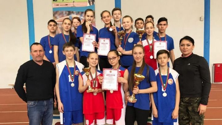 Спортивный клуб Большекайбицкой школы занял призовое место в республике