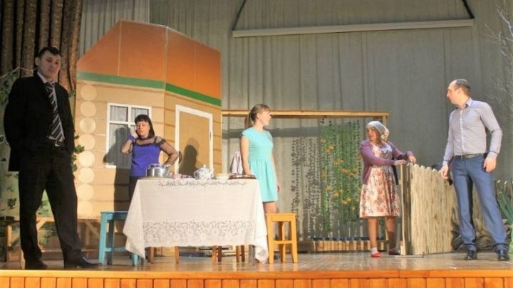 Театр “Ак җилкән” успешно выступил в Межрегиональном конкурсе “Идел-Йорт”