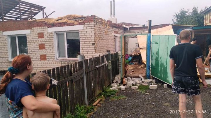 В Татарстане ураган разрушил дома