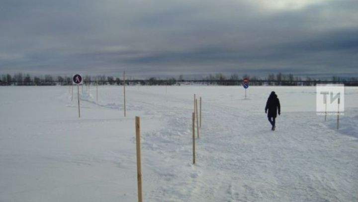В Татарстане снова работает ледовая дорога, которую закрывали из-за потепления