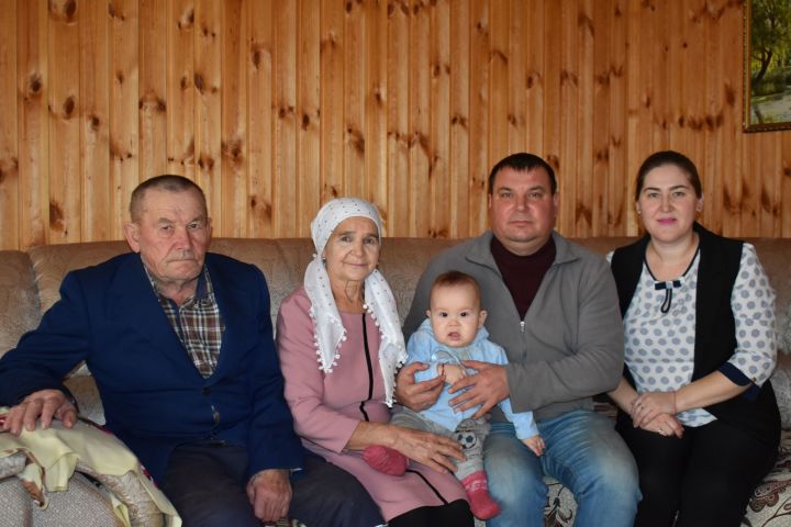 Прошел 51 год с тех пор, как Гайнутдиновы из села Бурундуки создали свою семью