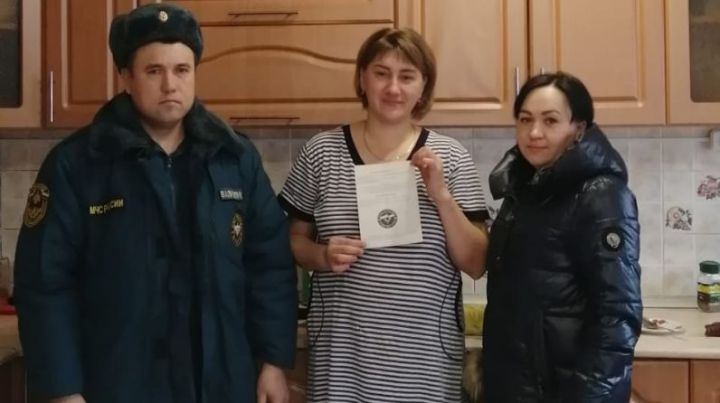 В Кайбицах 18 семьям  установили пожарные извещатели