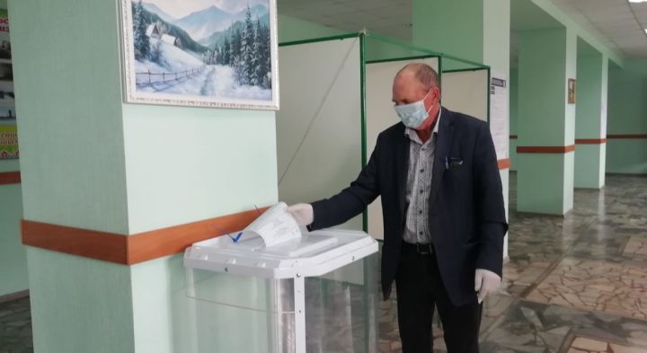 Ульянковцы активно принимают участие в голосовании по поправкам