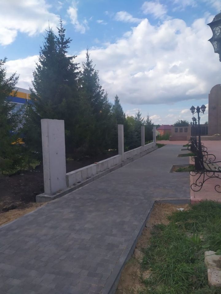 В Кайбицах ведется реконструкция парка Победы