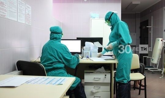 Врач назвал текущую волну коронавируса в России самой тяжелой