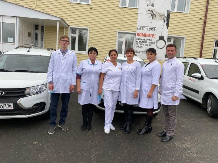 Четыре фельдшера Кайбицкого района будут обслуживать население  на «Ларгусах» с медицинским модулем