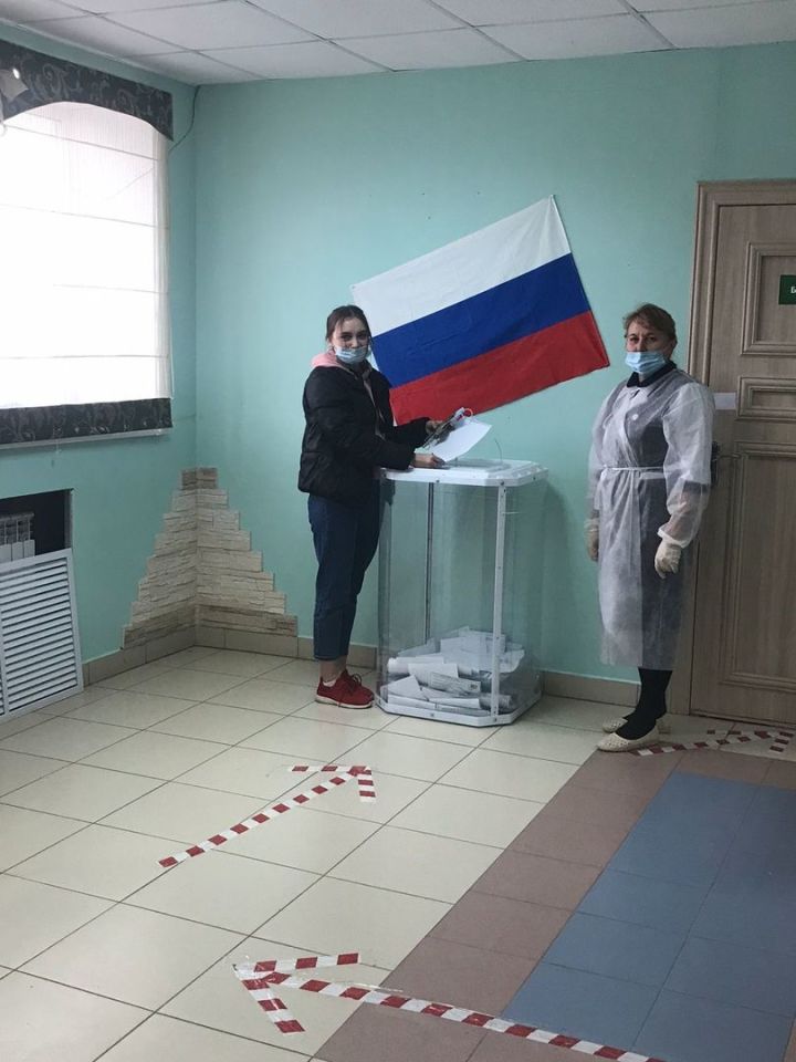 В Федоровском впервые голосуют 16 юношей и девушек