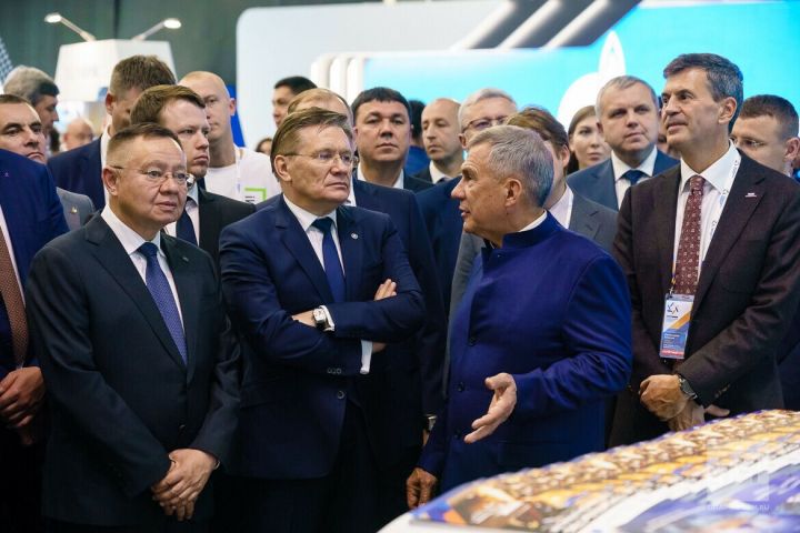 «Основа развития»: Минниханов открыл Международный строительный чемпионат в Казани