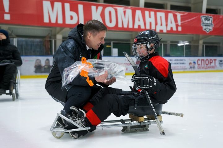 В Альметьевске юный спортсмен с ОВЗ получил подарок от руководства Татарстана