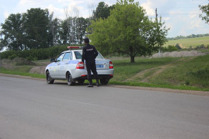 Нетрезвый житель Кайбицкого района управлял автомобилем без прав