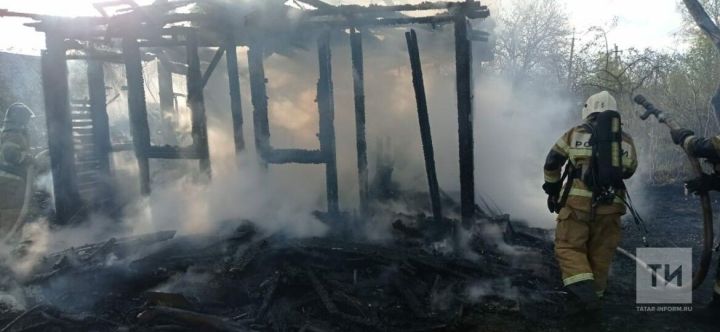 Мужчина сгорел заживо на пожаре в Татарстане