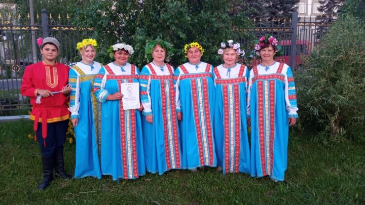 Ансамбль "Сударыня" из деревни Каргала выступили на празднике славянской культуры "Иван Купала"