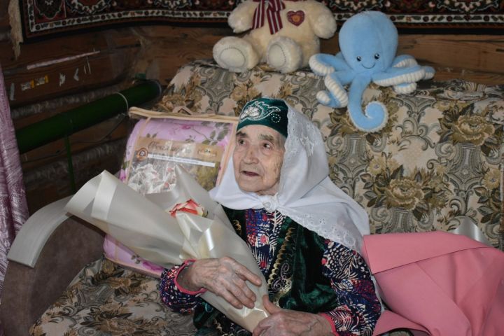 Жительница Старых Чечкаб с 12 лет стала колхозницей
