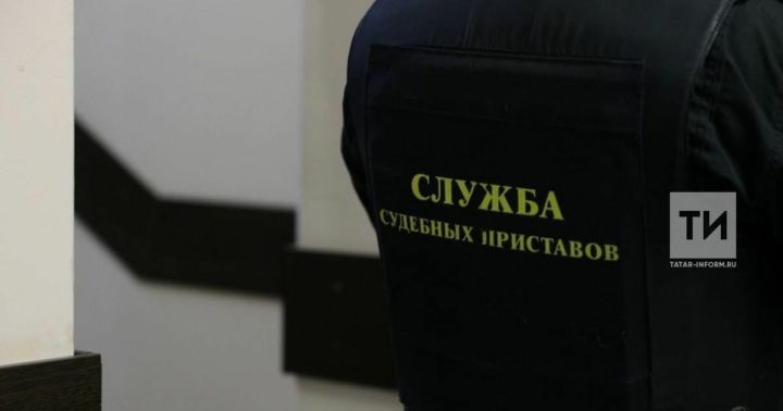 Казанец снял номера с Mercedes, чтобы его не арестовали за долг в 2,5 млн руб. по кредиту