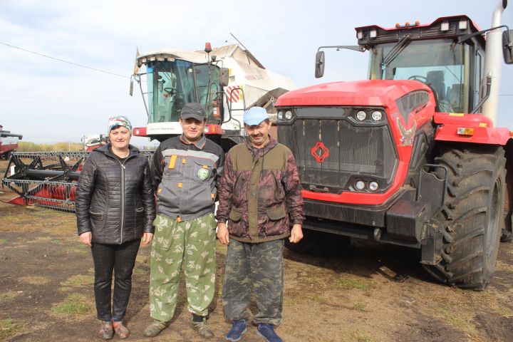 Семья Гилязовых из Кайбицкого района свою жизнь посвятила отрасли сельского хозяйства