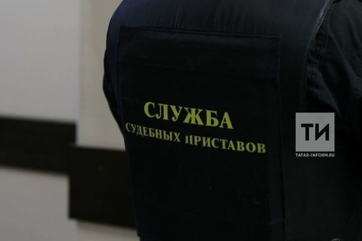 У казанца отобрали Subaru за долги банкам на более чем миллион рублей